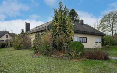 Villa mit viel Charme und Riesengrundstück in Weilersbach