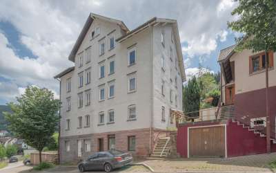 Moderne sonnige 5 Zimmer Maisonette Wohnung am Stadtrand mit Aussicht - zur Kapitalanlage 5,95 % Rendite