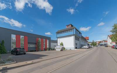 Fabrik mit viel Fläche, für wenig Geld