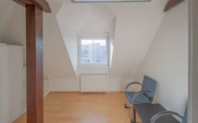 Moderne Bürofläche - als 4 Zimmer Wohnung nutzbar, direkt am Hauptbahnhof