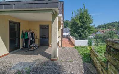 Gepflegte 4,5-Zimmer-Wohnung zu vermieten mit einer Terrasse und Garten!