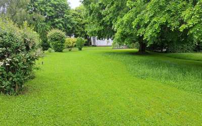 Großzügiges, modernes 2 Familienhaus in toller Lage